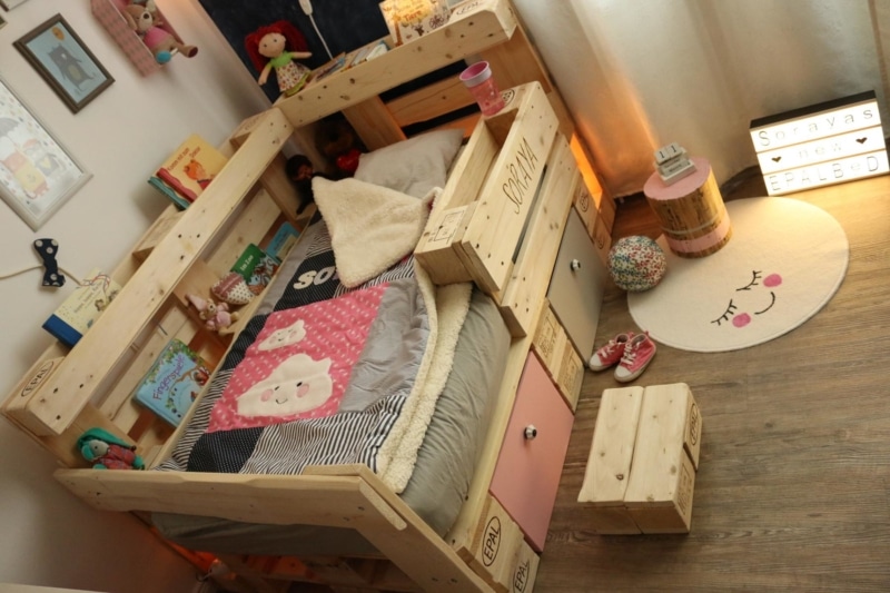 【ᐅᐅ】 Kinderbett aus Europaletten - DIY Anleitung - Unser neues Bett