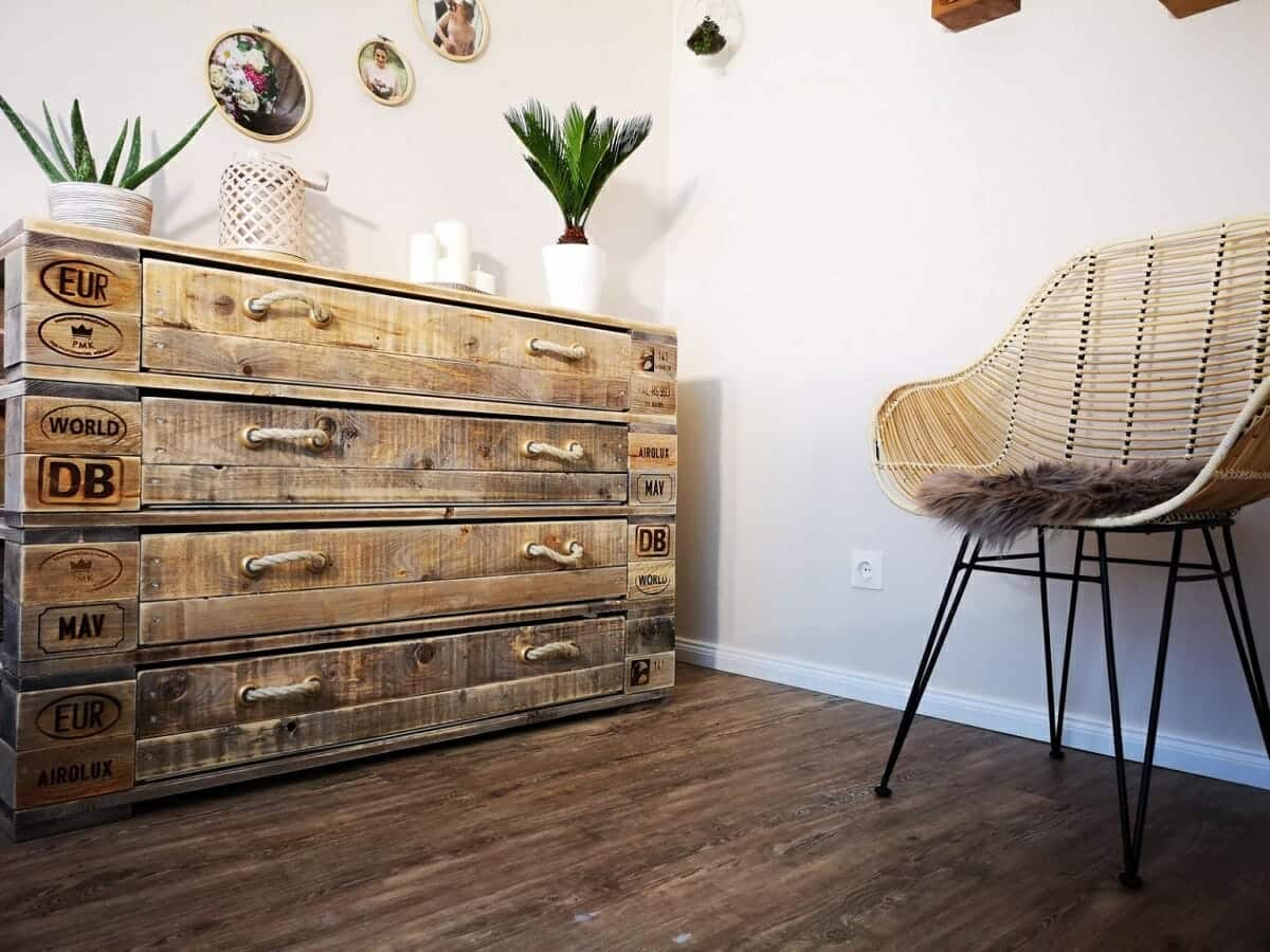 DIY Möbel selber bauen, Schrank mit Schubladen aus Holz, Anleitung